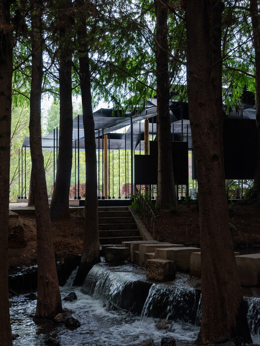 Laoyuting Pavilion / Atelier Deshaus - Image 6 of 19