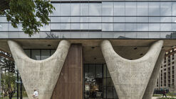 Compensar – Centro de Bienestar Integral para el Adulto Mayor / taller de arquitectura de bogotá