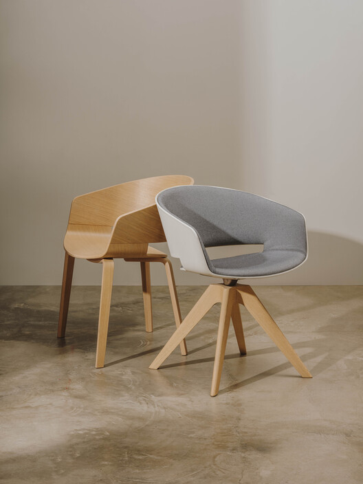 Extending the Lifespan of Materials: Circularity and Recyclability as Part of the Design Extending the Lifespan of Materials: Circularity and Recyclability as Part of the Design - Image 20 of 30