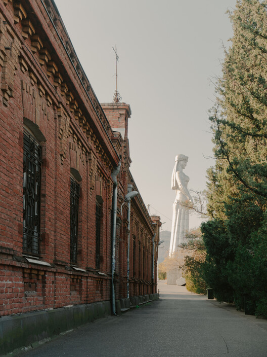 Ubani Publishes First Volume of the Guide to Tbilisi Districts, Focusing on Kala - Image 9 of 14