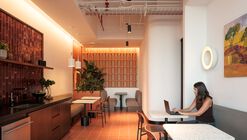 Oficinas Grupo EXIM + CIOSA / Ribba Estudio + Angular