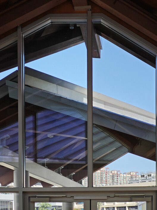 Quiet Hope: Frank Gehry’s Maggie’s Centre Hong Kong Quiet Hope: Frank Gehry’s Maggie’s Centre Hong Kong - Image 22 of 25