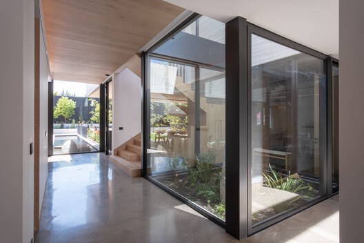 Casa Eje de Agua / Estudio i Casa Eje de Agua / Estudio i - Imagen 13 de 17