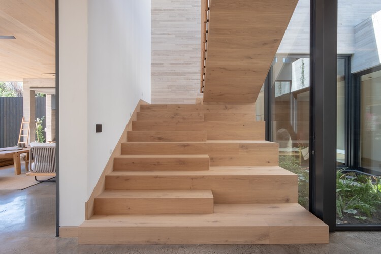 Casa Eje de Agua / Estudio i - Imagen 14 de 17