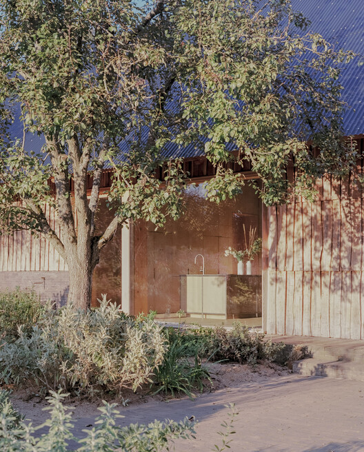 The Apple House / Okra Studio The Apple House / Okra Studio - Image 8 of 25