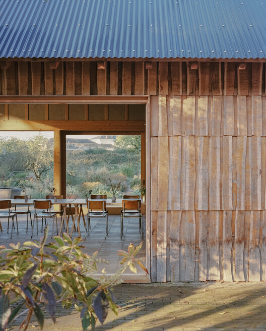 The Apple House / Okra Studio The Apple House / Okra Studio - Exterior Photography, Wood