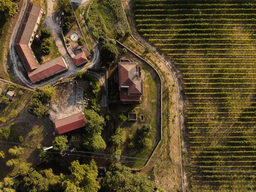 Casa Eira do Cruzeiro / NOVA - Imagem 7 de 31