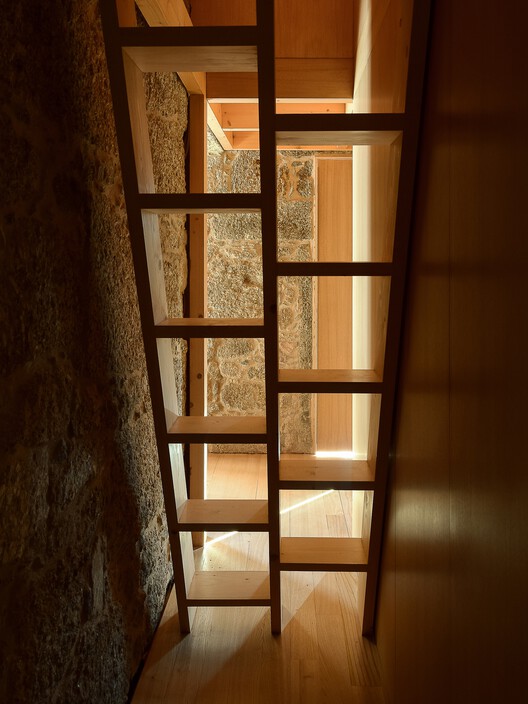 Casa Eira do Cruzeiro / NOVA - Imagem 23 de 31