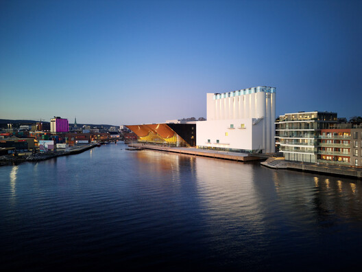 Design as Impact: ADF 2026 Honors Architecture That Drives Change Design as Impact: ADF 2026 Honors Architecture That Drives Change - Image 4 of 14