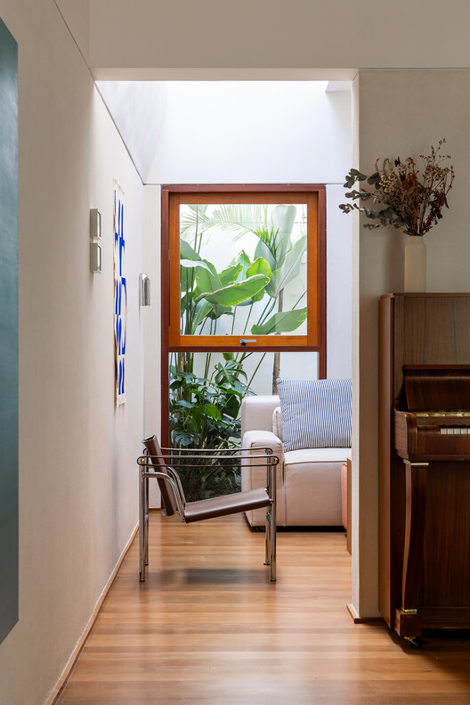 Village House / Peninsula Arquitetura - Interior Photography, Wood, Lighting, Chair
