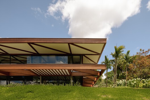 Casa Tangram / TETRO Arquitetura Casa Tangram / TETRO Arquitetura - Fotografia de Exterior, Viga