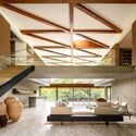 Casa Tangram / TETRO Arquitetura - Fotografia de Interiores, Casas, Viga, Iluminação, Cadeira
