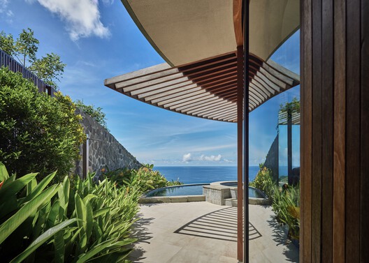 Nyrenstone Estate / Alexis Dornier - Image 16 of 33