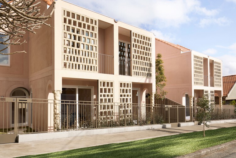 Rose Terraces / Luigi Rosselli Architects - Image 1 of 25