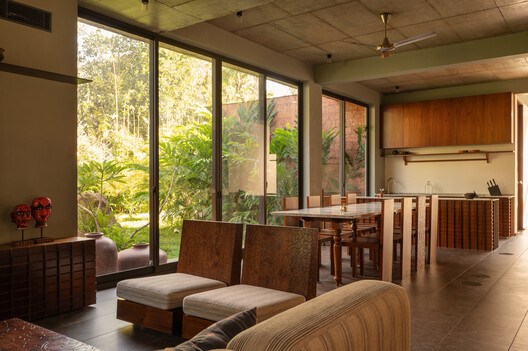 VILAKK Residence / 3dor Concepts VILAKK Residence / 3dor Concepts - Interior Photography, Wood, Chair, Table, Beam