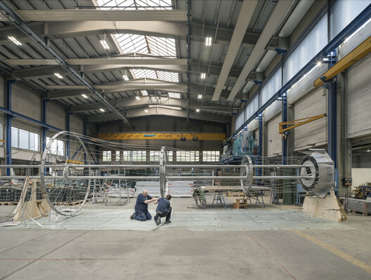 Phare Ylliam Lighthouse / BUREAU - Interior Photography, Steel, Beam
