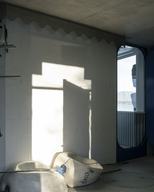 Phare Ylliam Lighthouse / BUREAU - Image 13 of 35