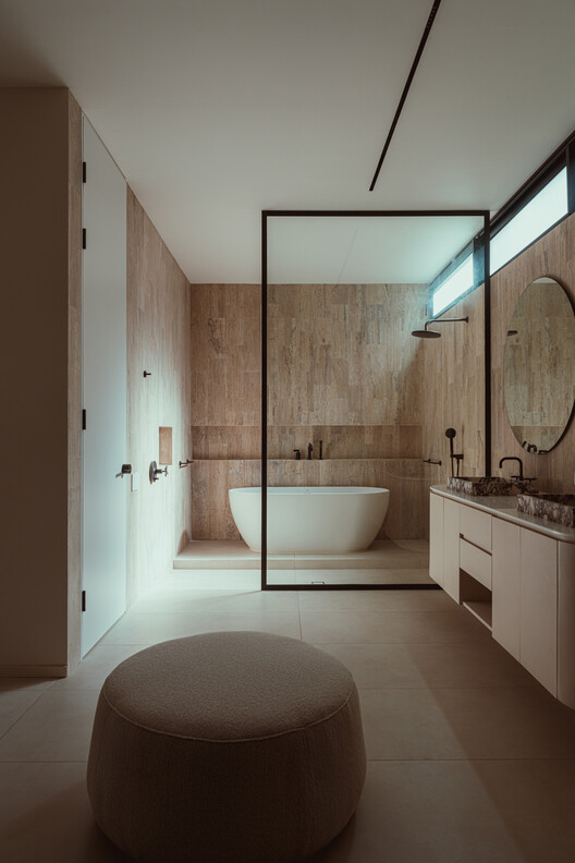 Casa Mad / JSARQ - fotografía de interiores, baño, madera, bañera, iluminación, encimeras