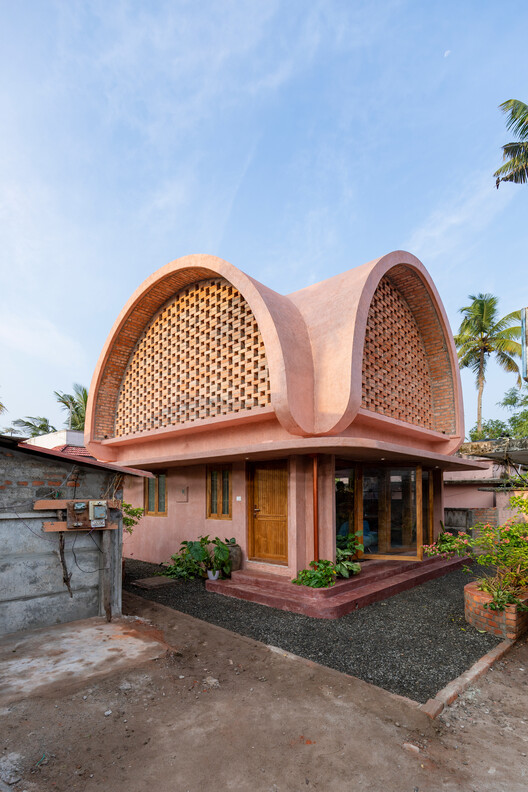 KOODU Weaving a Nest / NO Architects Designers and Social Artists - Houses