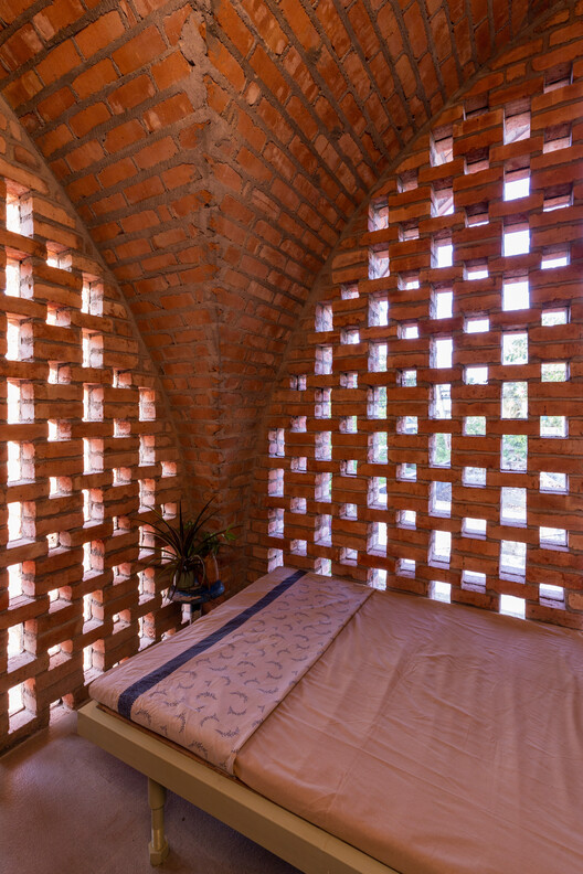 KOODU Weaving a Nest / NO Architects Designers and Social Artists KOODU Weaving a Nest / NO Architects Designers and Social Artists - Interior Photography, Wood, Brick
