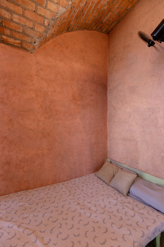 KOODU Weaving a Nest / NO Architects Designers and Social Artists KOODU Weaving a Nest / NO Architects Designers and Social Artists - Interior Photography, Bedroom, Bed