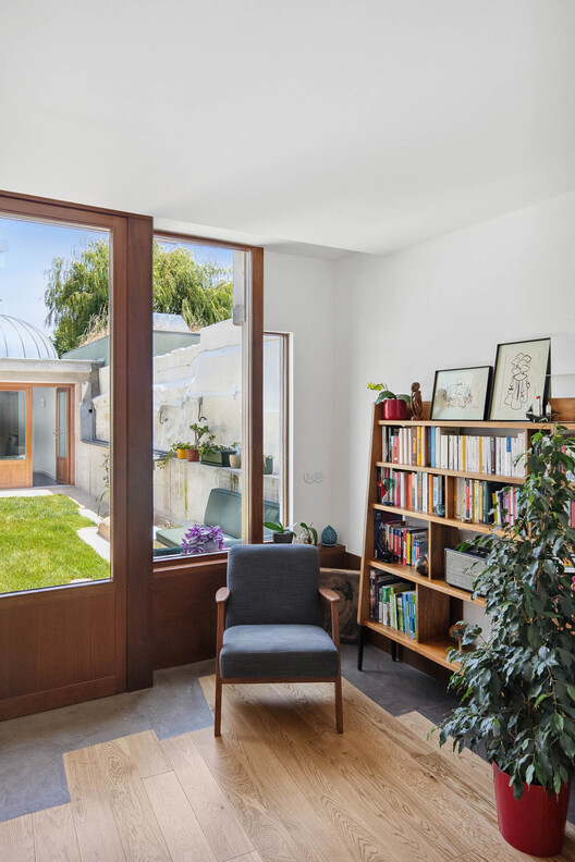 Casa Cacheux-Panciotto / Alessandro Pepe Arquitecto - Fotografia de Interiores, Madeira, Iluminação, Cadeira