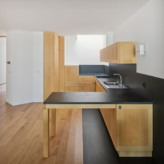 Casa Cacheux-Panciotto / Alessandro Pepe Arquitecto - Fotografia de Interiores, Cozinha, Madeira, Bancada, Cadeira