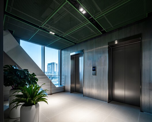 青核INNNG国际人才社区 / 朱小地工作室 + 北京市建筑设计研究院 青核INNNG国际人才社区 / 朱小地工作室 + 北京市建筑设计研究院 - 室内图, 玻璃