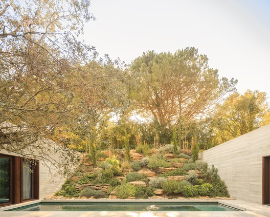 ArchDaily's Best Architectural Projects of 2025 ArchDaily's Best Architectural Projects of 2025 - Image 12 of 101