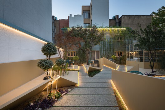 Sepand House of Culture and Art / Mohammadreza Samavati and Maryam Karimian - Image 20 of 33