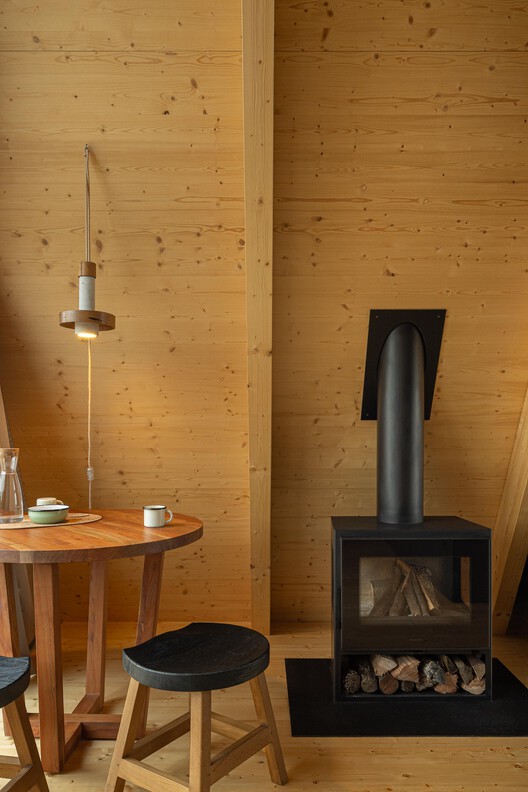 Mountain Shelters / Filipe Pina Mountain Shelters / Filipe Pina - Interior Photography, Wood, Lighting, Chair