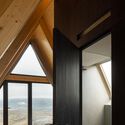Mountain Shelters / Filipe Pina - Cabins & Lodges