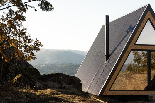 Mountain Shelters / Filipe Pina Mountain Shelters / Filipe Pina - Image 11 of 30