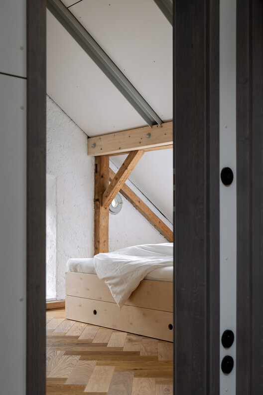 Borová Lada Cottage / Studio Plyš - Interior Photography, Bedroom, Wood, Beam