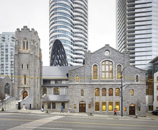 The Butterfly and First Baptist Church Complex / Revery Architecture