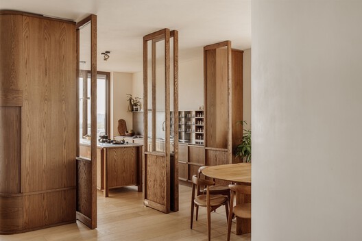 Lumen Residence / block722 - Interior Photography, Wood, Chair