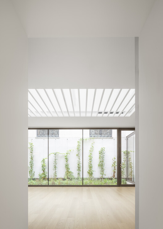 François Ier Building / Barthélémy Griño Architectes François Ier Building / Barthélémy Griño Architectes - Image 11 of 31