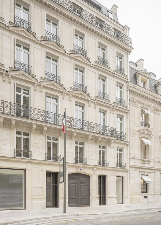 François Ier Building / Barthélémy Griño Architectes François Ier Building / Barthélémy Griño Architectes - Interior Photography, Facade, Balcony