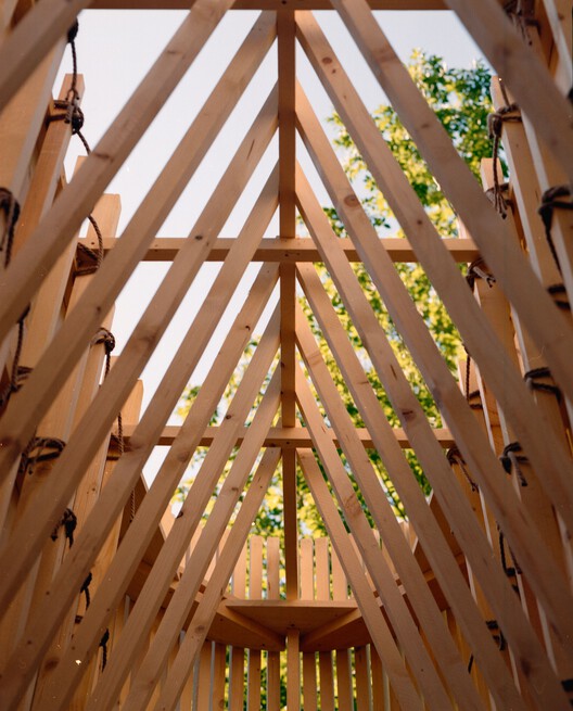 River Chapel - La Barca / Marina Poli + Philippe Paumelle + Clément Molinier River Chapel - La Barca / Marina Poli + Philippe Paumelle + Clément Molinier - Image 12 of 29