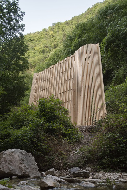 River Chapel - La Barca / Marina Poli + Philippe Paumelle + Clément Molinier - Exterior Photography, Wood