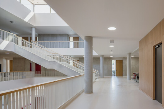 VIDA Elementary School / OVA VIDA Elementary School / OVA - Image 12 of 27