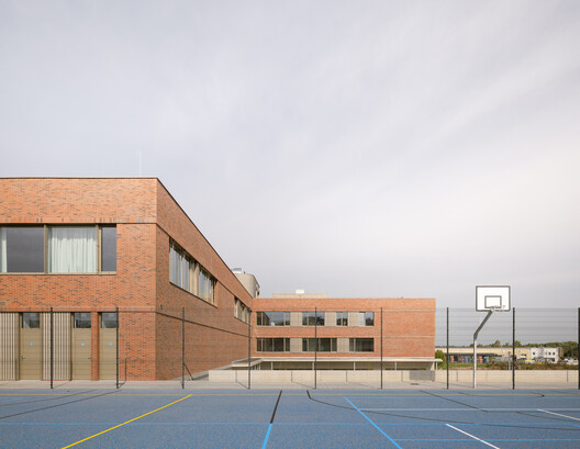VIDA Elementary School / OVA VIDA Elementary School / OVA - Exterior Photography