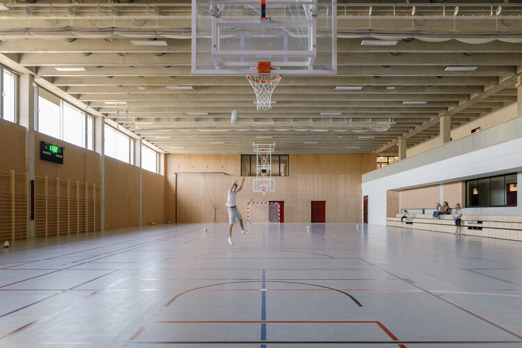 Escola Primária VIDA / OVA - Fotografia de Interiores, Madeira