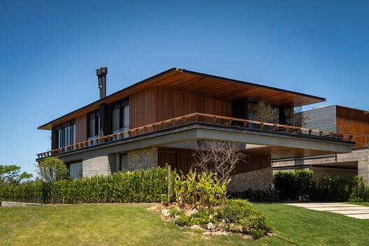 Casa Floresta / Biazus Arquitetura Casa Floresta / Biazus Arquitetura - Fotografia de Exterior, Balcão