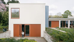 Daniël a Mid-Century Bungalow / FELT architecture & design
