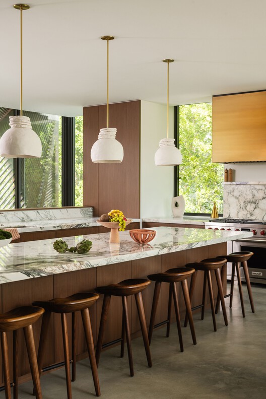 KIAORA / [STRANG] - Interior Photography, Wood, Kitchen, Countertop, Lighting, Chair