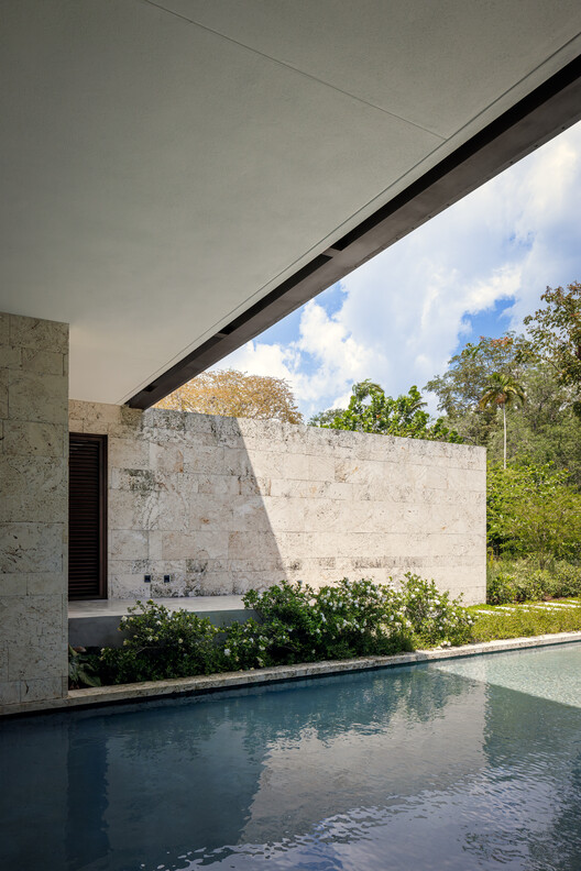 KIAORA / [STRANG] - Image 29 of 52