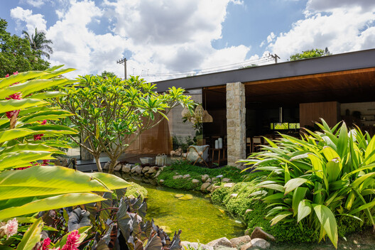 Jardineiras House / Sala 03 Arquitetura Jardineiras House / Sala 03 Arquitetura - Image 10 of 22