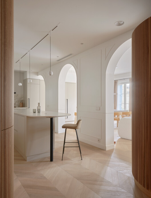 Long Flat / MIEL Arquitectos Long Flat / MIEL Arquitectos - Fotografía interior, Madera, Sillas