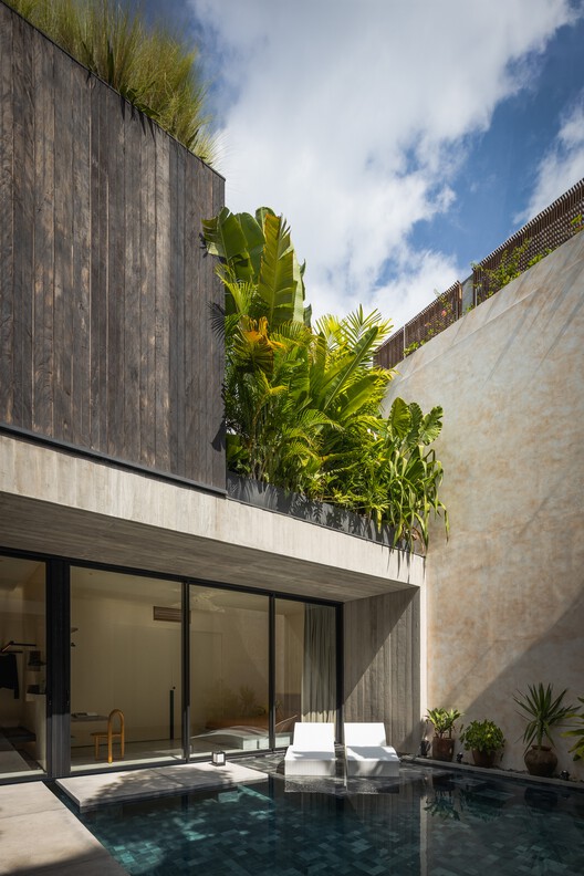 3+2+1 Villa / K-Thengono Design Studio 3+2+1 Villa / K-Thengono Design Studio - Image 8 of 30